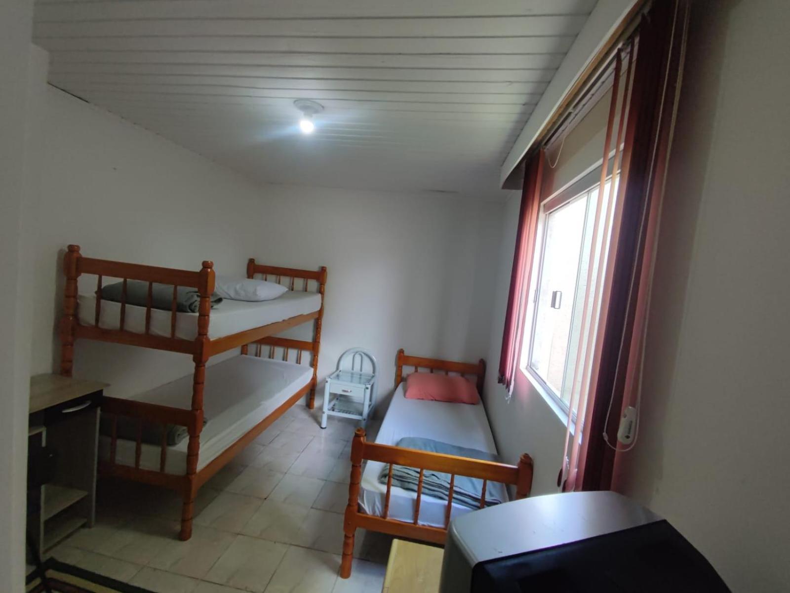 Hostel Inn Lago Guarapuava Bagian luar foto
